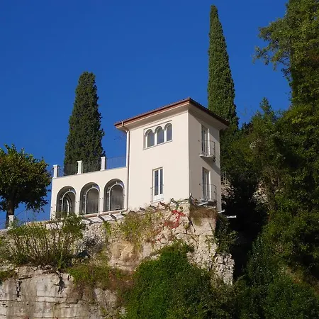 Aparthotel Lario